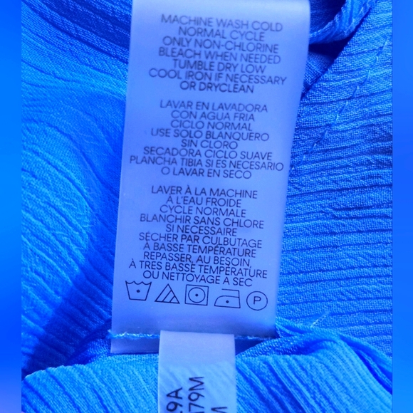 Tommy Hilfiger Vibrant Blue Ruffled Sleeveless Top Size Medium - Picture 8 of 11